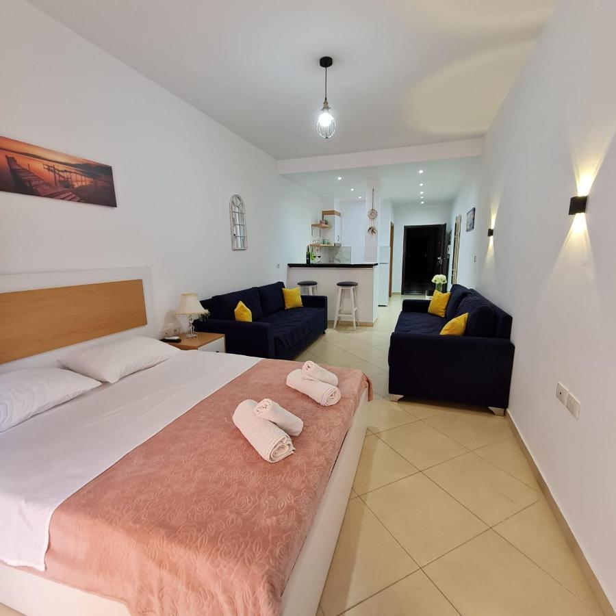 Studio By The Beach - Vlorë Exterior foto
